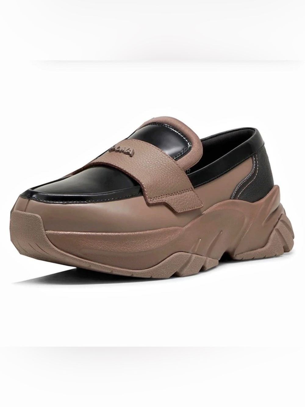 NWOB Women's PUMA Sophyr Slip-On Loafer Brown & Black Sneakers - Size 6